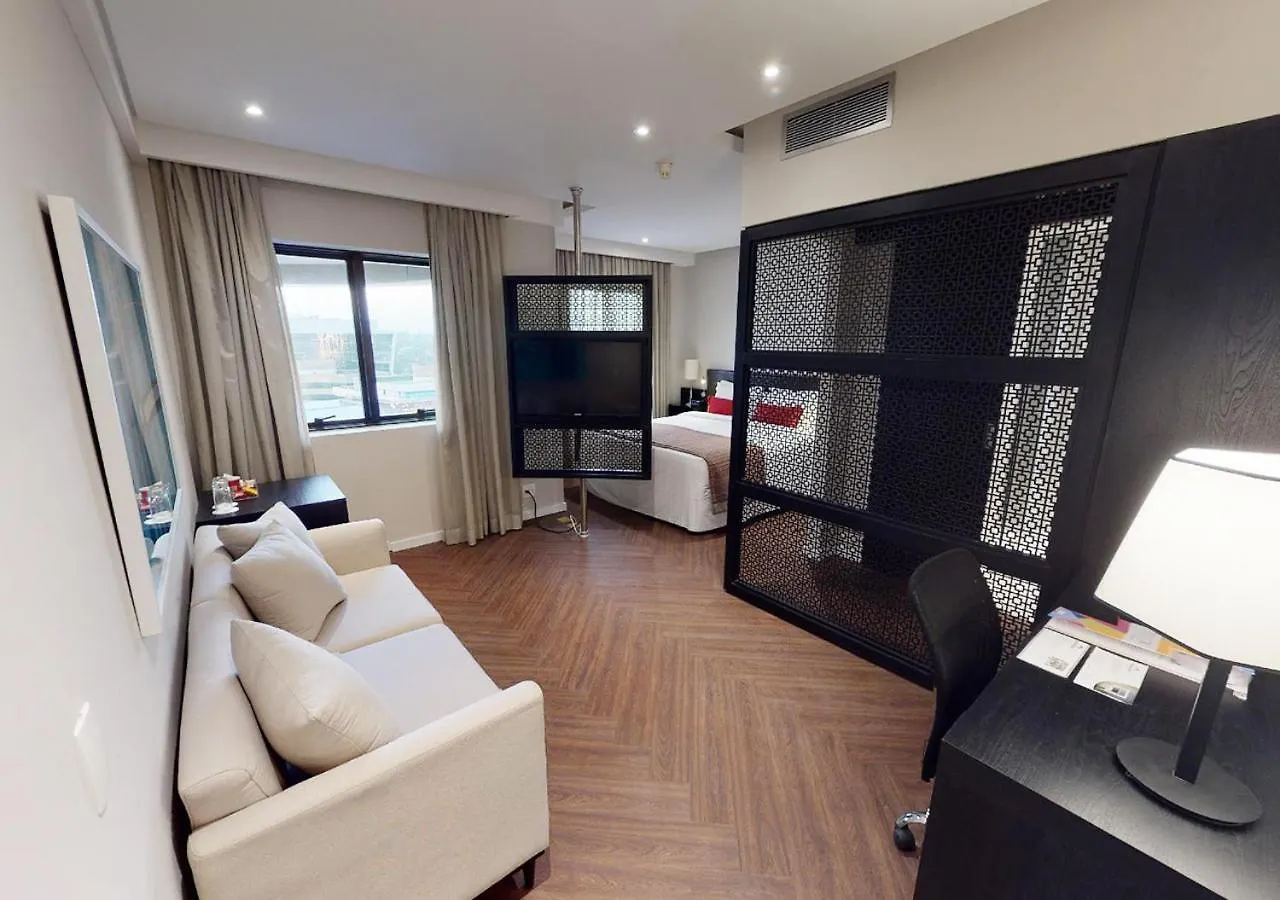 Estanplaza Funchal Faria Lima Hotel São Paulo
